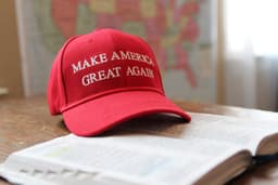 Trump Threatens to Halt Trade With Surplus Countries Unless Fed Cuts Interest Rates