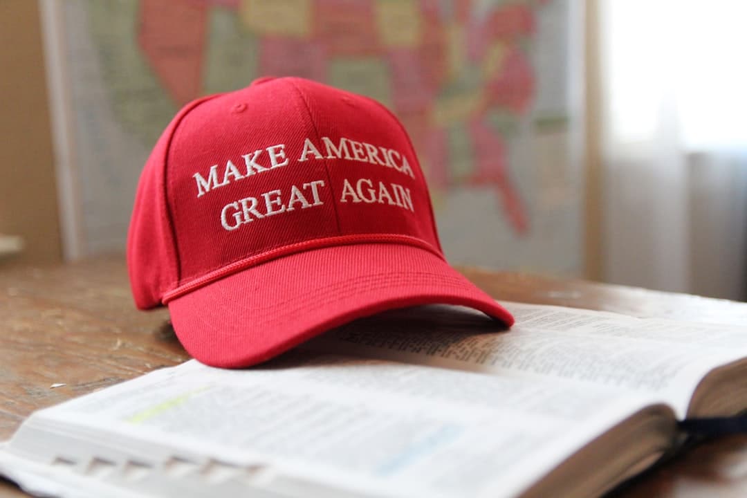 Trump Threatens to Halt Trade With Surplus Countries Unless Fed Cuts Interest Rates